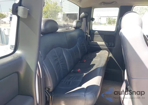 2000 Chevrolet Silverado 1500 Ls из США, поврежденный, VIN 2GCEC19T7Y1254546